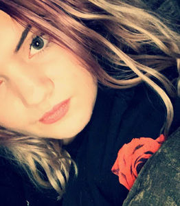 Meet your Posher, Haley